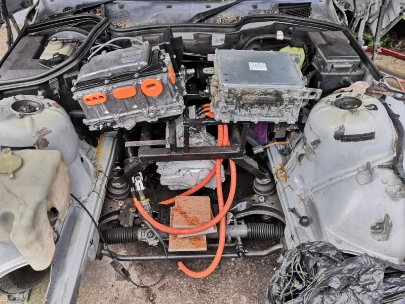 inverter_charger.webp