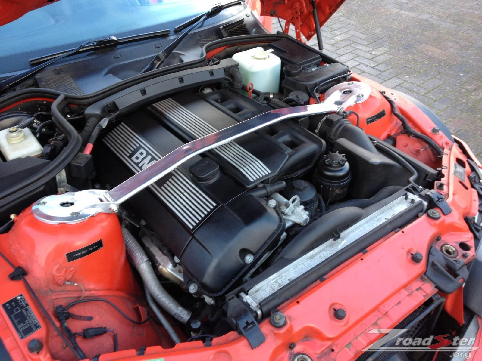 Z3 Strut Brace